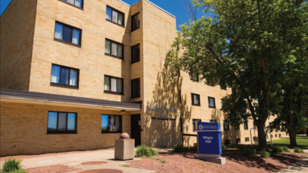 UW–Platteville shooting report